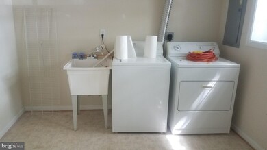 108 Hupps Hill Ct, Strasburg, VA 22657 - photo 5