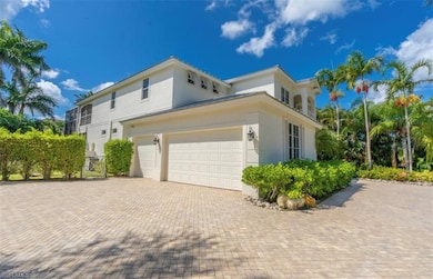 428 Rudder Rd, Naples, FL 34102 - photo 3