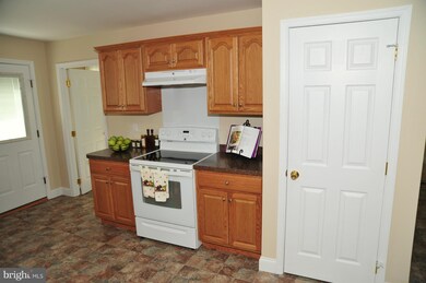 20132 Piney Point Rd, Callaway, MD 20620 - photo 7