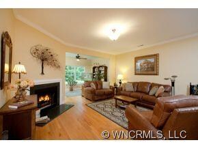 Living room to sunroom