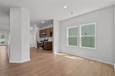 2533 Raspberry Hill Dr, Winston Salem, NC 27106 - photo 7