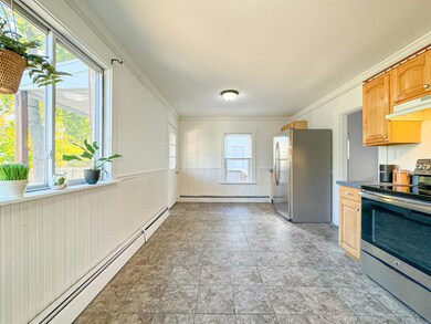 25 Cottage St, Sanford, ME 04073 - photo 4