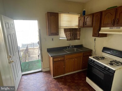 1832 Harlem Ave, Baltimore, MD 21217 - photo 6