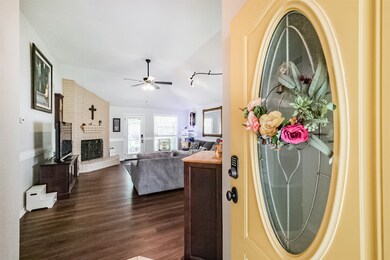 15402 Pebble Lake Dr, Houston, TX 77095 - photo 4