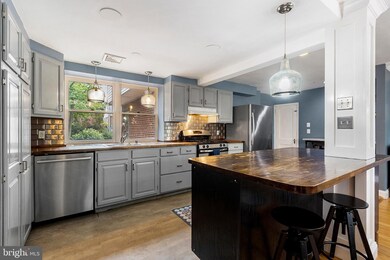 837 Delmont Dr, Wynnewood, PA 19096 - photo 7