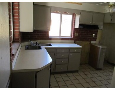 246 Skyview Dr, Canonsburg, PA 15317 - photo 6