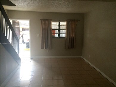 2219 W 53rd Place unit 2219, Hialeah, FL 33016 - photo 2