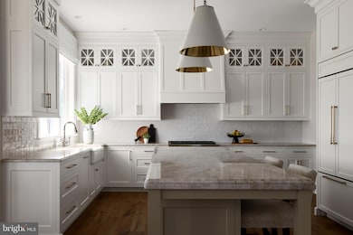 109 Lexington Manor, Glenmoore, PA 19343 - photo 2