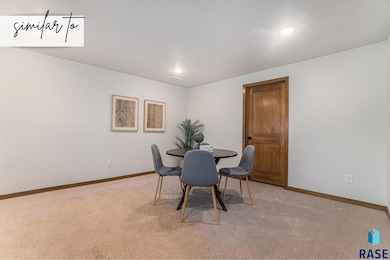 8017 E 44th St, Sioux Falls, SD 57110 - photo 6