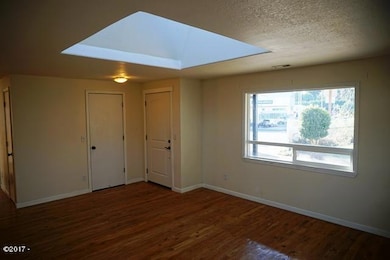 954 SE Jetty Ave, Lincoln City, OR 97367 - photo 7