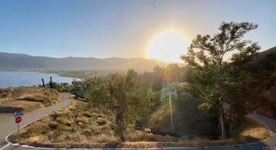 0 Sky Line unit PTP2508736, Lake Elsinore, CA 92530 - photo 2