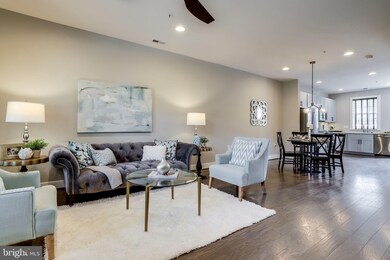 920 Slaters Ln, Alexandria, VA 22314 - photo 5