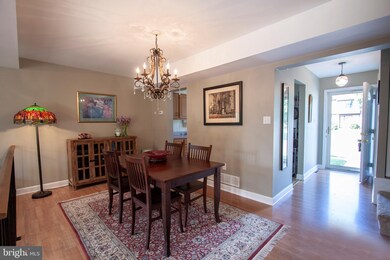 131 Bourbon Ct, Parkville, MD 21234 - photo 6