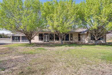 186 Glenwood Dr, Denison, TX 75020 - photo 4