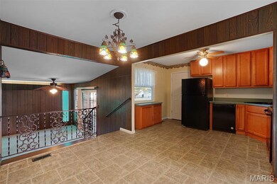 128 Tom Sawyer Dr, Saint Charles, MO 63303 - photo 7