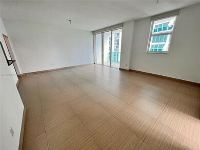 Living/Dining Area