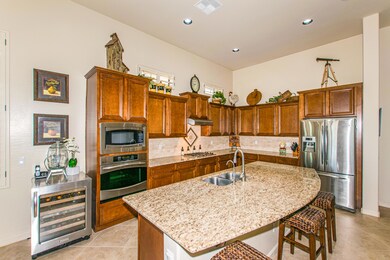 04 Kitchen