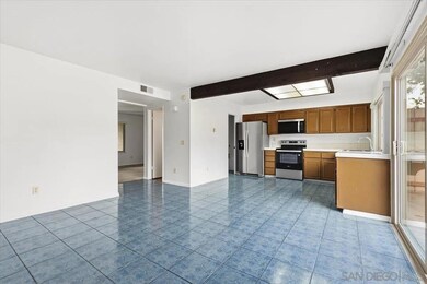 1444 Eagle Peak Ct unit E, Chula Vista, CA 91910 - photo 7