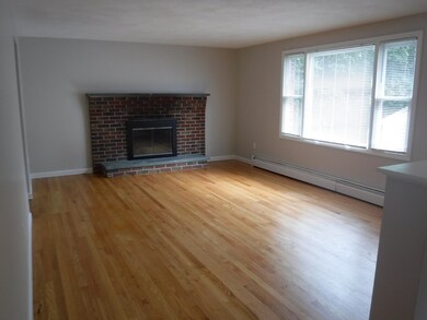 305 Grove St unit 307, Waltham, MA 02453 - photo 5