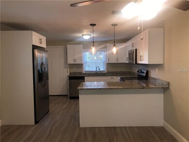 4006 Garden Ln, Tampa, FL 33610 - photo 2