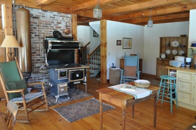 Reproduction airtight wood cook...