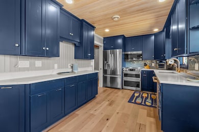 N1821 Oakland Rd, Lake Geneva, WI 53147 - photo 7