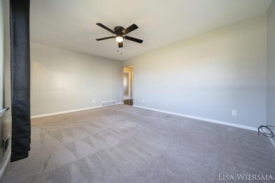 7-web-or-mls-1167-amity-ave