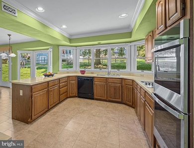 8105 N Slope Path, Columbia, MD 21045 - photo 5