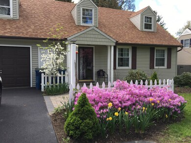 8 Rita Ln, Albany, NY 12211 - photo 5