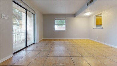 200 Lincoln Ave unit A, College Station, TX 77840 - photo 4