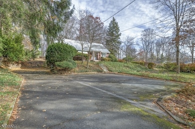 1621 Terrill Rd, Scotch Plains, NJ 07076 - photo 4