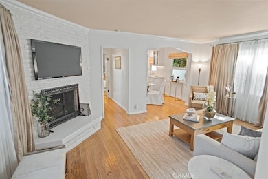 1608 W Riverside Dr, Burbank, CA 91506 - photo 6