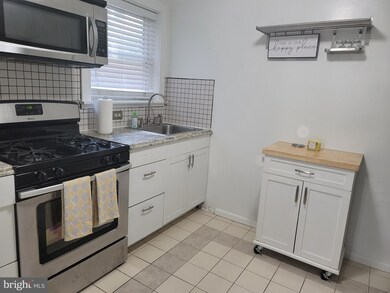 410 Main St unit 7, Laurel, MD 20707 - photo 3