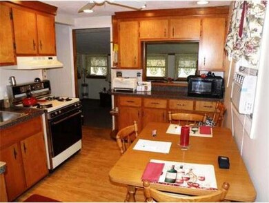 64 Josh Gray Rd, Rockland, MA 02370 - photo 3