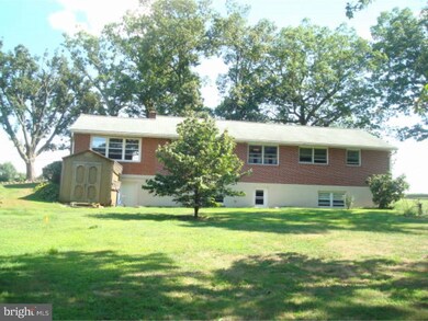 1348 W Campbell Rd, Green Lane, PA 18054 - photo 4