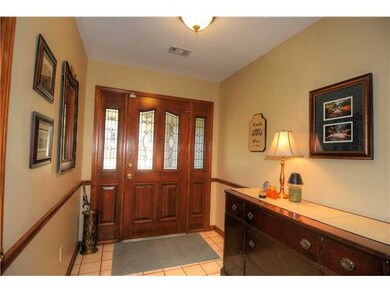 Welcome Home!   Tiled Entry Hall Has Coat Closet a
