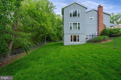 8100 Hudson Falls Way, Springfield, VA 22153 - photo 4