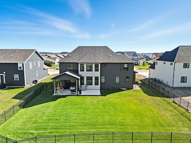 8334 W 105th Ave, Saint John, IN 46373 - photo 2