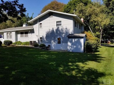 1203 Longman Dr, Shenandoah, IA 51601 - photo 2