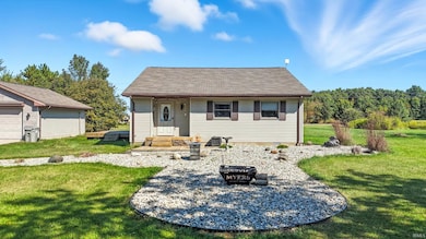 745 E 400 S, Columbia City, IN 46725 - photo 3