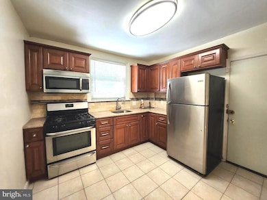 6217 N Bouvier St, Philadelphia, PA 19141 - photo 3