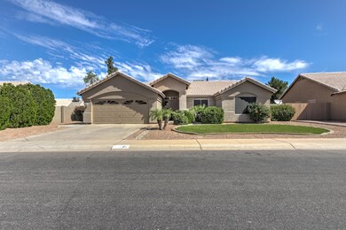 1628 E Golden Ln-4