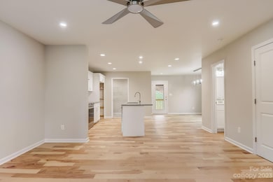 724 Center St, Asheville, NC 28803 - photo 6