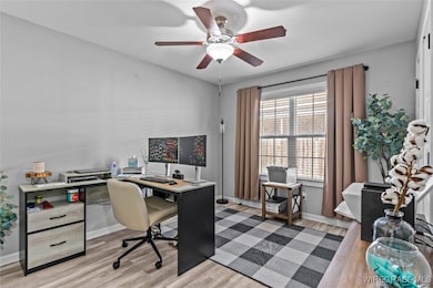 213 Jasmine Cir, Enterprise, AL 36330 - photo 7