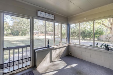 322 Third St N, Wiggins, MS 39577 - photo 4