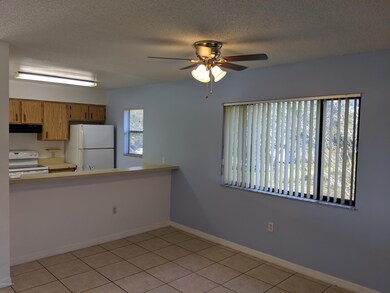 Breakfast Bar to Kitchen