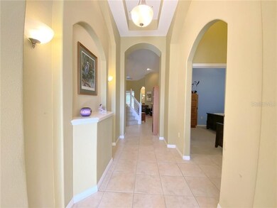 Foyer:  Notice the art niche and tray ceiling. Lov