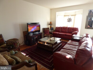 23409 Tailor Shop Place, Clarksburg, MD 20871 - photo 5