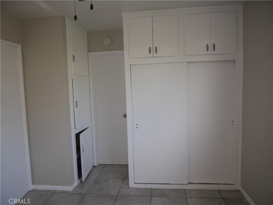 513 E Walnut Apt C St unit C, Santa Ana, CA 92701 - photo 6