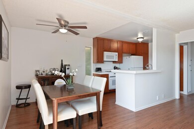 07 - Dining - Kitchen